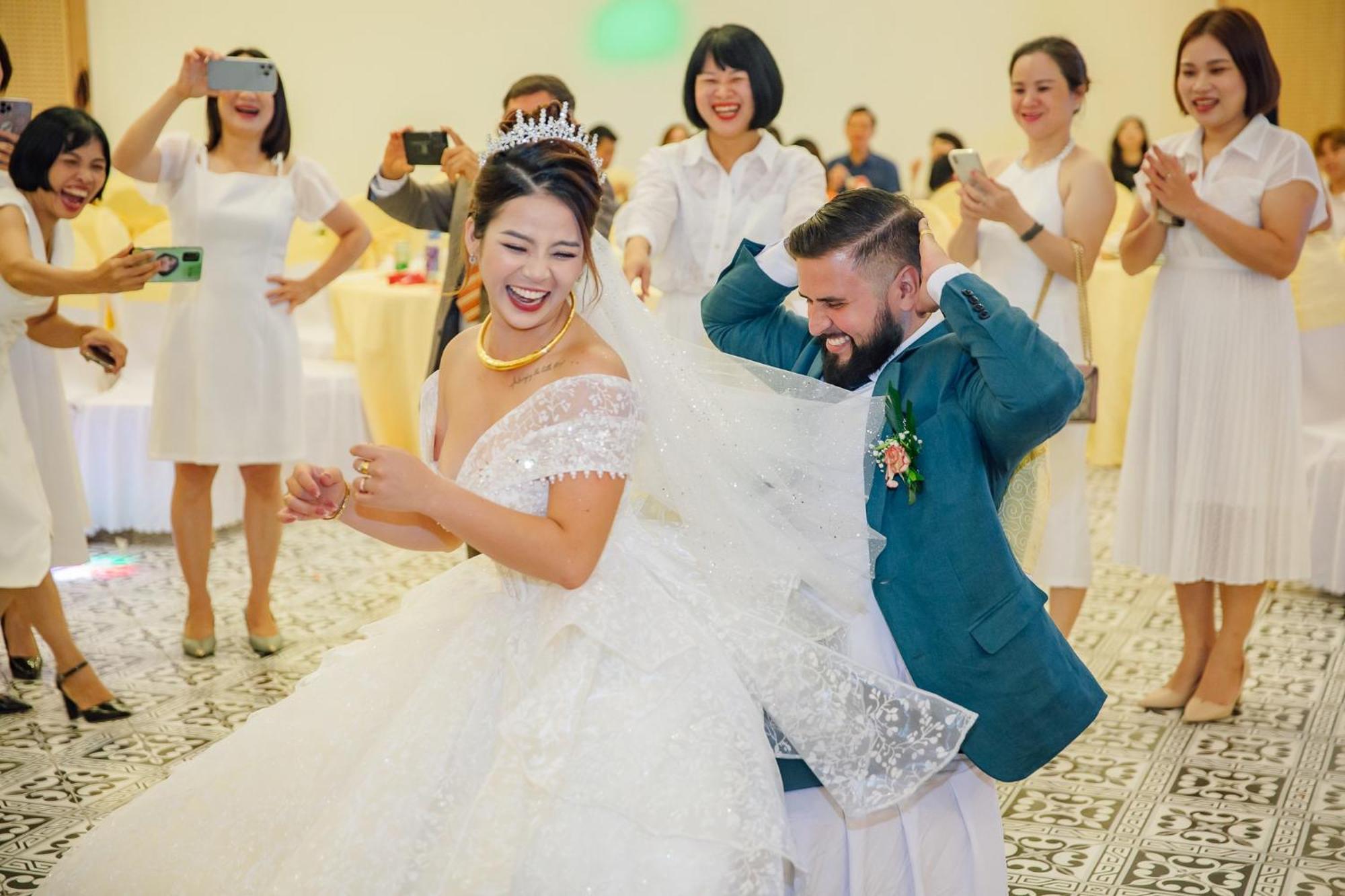 Khach San Phuong Anh Hotel Hung Yen Buitenkant foto